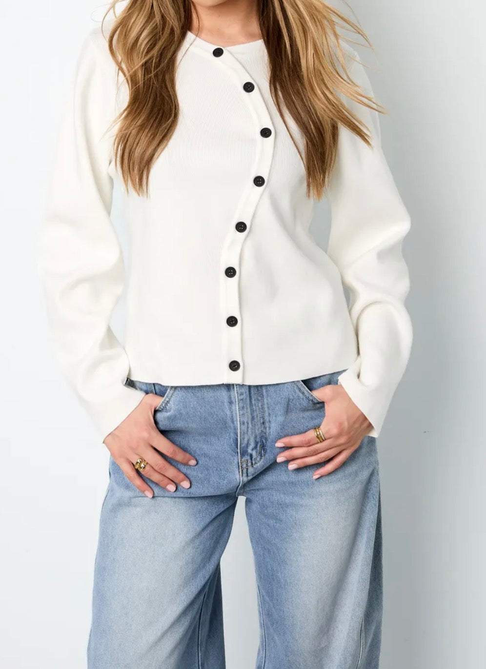 Nancy Trui met Knoopsluiting - Wit