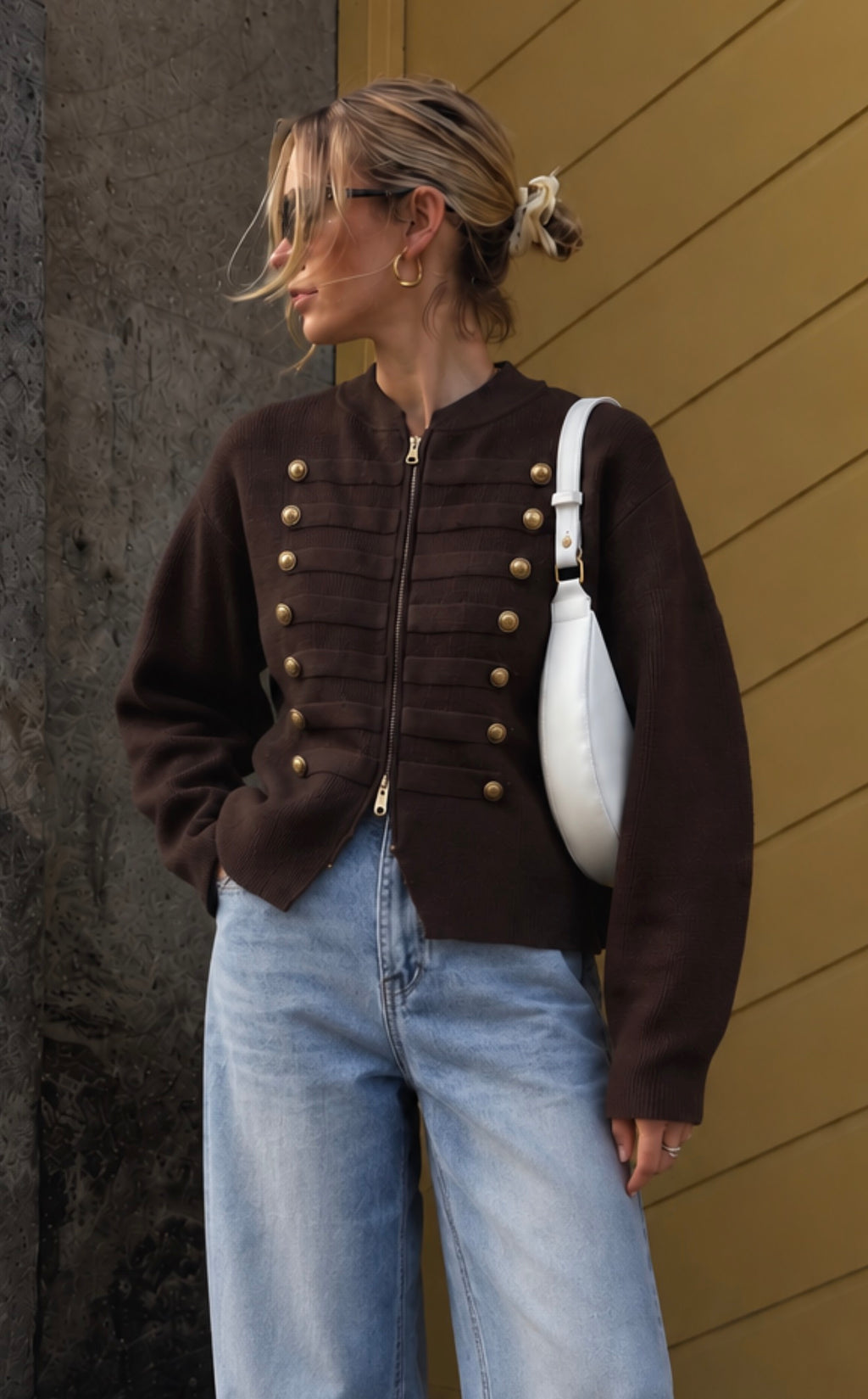 Santiago Military Vest - Bruin