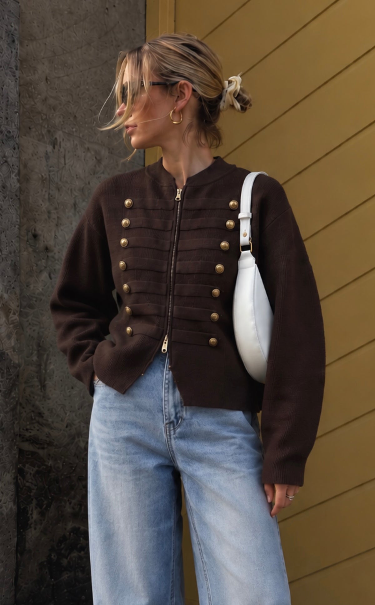 Santiago Military Vest - Bruin