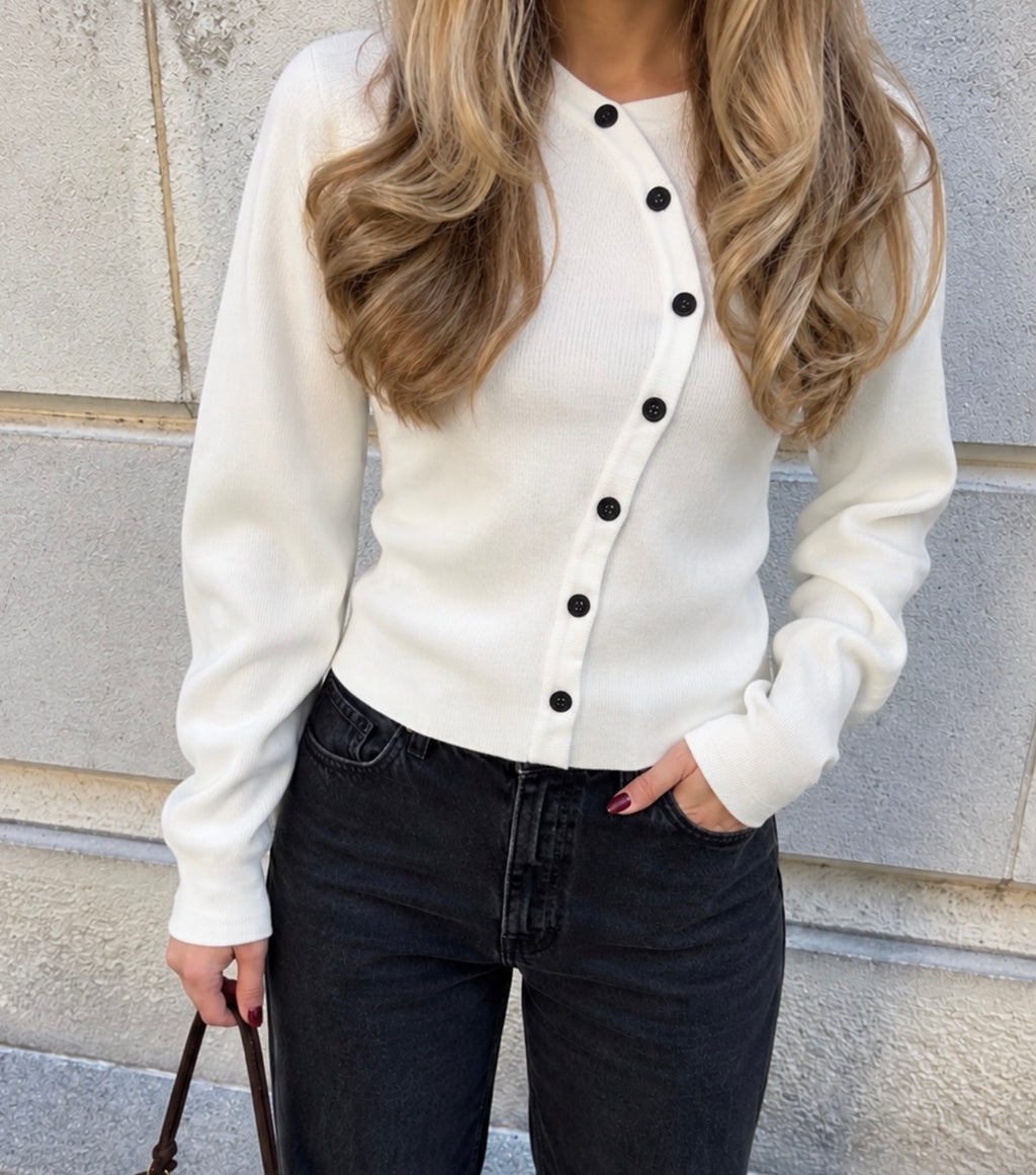 Nancy Trui met Knoopsluiting - Wit